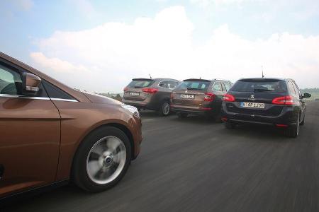 Ford Focus Turnier, Kia Cee’d SW, Peugeot 308 SW, Skoda Octavia Combi, Fahrt