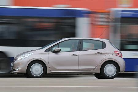 Peugeot 208 82 VTi Active, Seitenansicht
