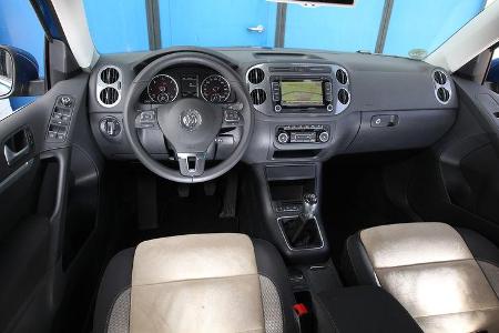 VW Tiguan 2.0 TDI BMT, Cockpit, Lenkrad