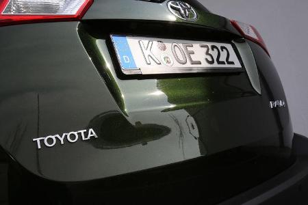 Toyota RAV4 2.0 D-4D, Typenbezeichnung