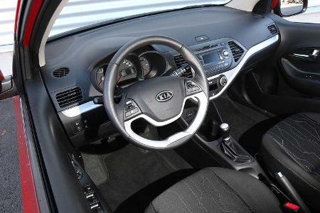 Kia Picanto 1.0, Cockpit