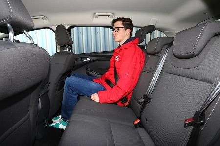 Ford Focus 2.0 TDCi, Rcksitz, Beinfreiheit