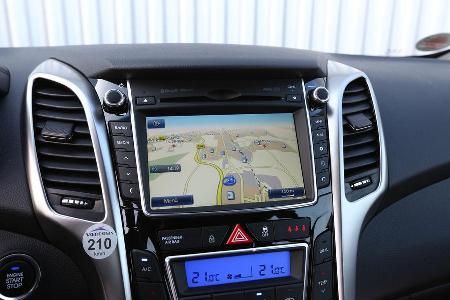Hyundai i30 1.6 CRDI, Navi, Bildschirm