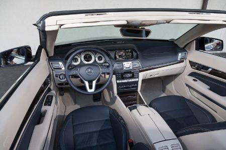 Mercedes E 300 Cabrio, Cockpit