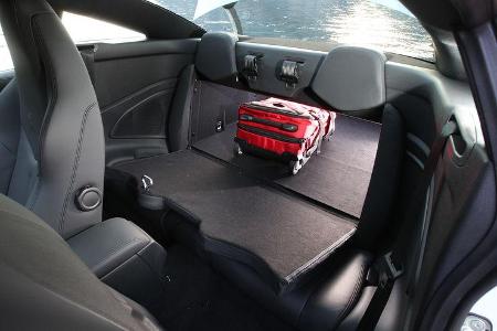 Peugeot RCZ 2.0 HDi 160, Kofferraum, Ladefläche