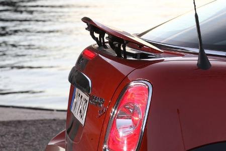 Mini Cooper SD Coupé, Heckspoiler, Heckschürze