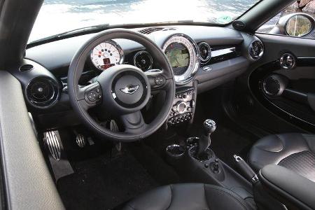 Mini Cooper SD Coupé, Lenkrad, Cockpit