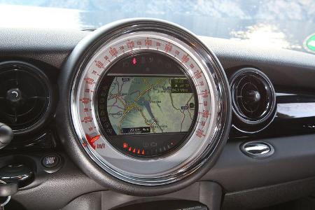Mini Cooper SD Coupé, Rundinstrument
