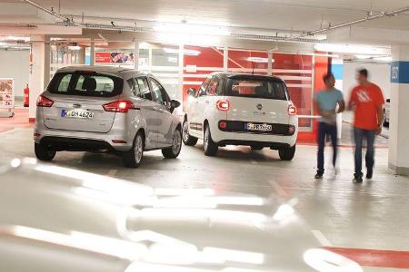 Fiat 500L 1.4 16V Pop Star, Ford B-Max 1.0 Ecoboost Titanium, Heckansicht