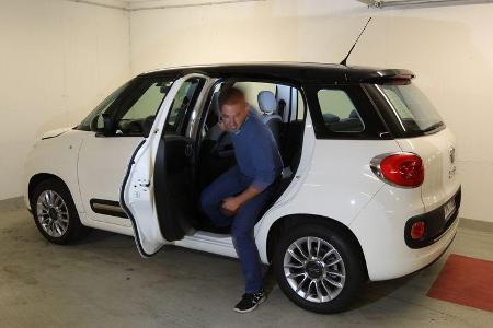 Fiat 500L 1.4 16V Pop Star, Rücksitz, Aussteigen
