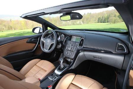 Opel Cascada 1.6 SIDI Turbo, Cockpit, Lenkrad