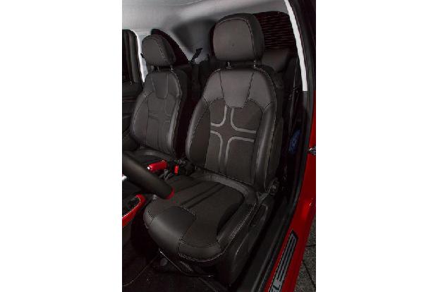 Opel Adam 1.4 ECOFLEX, Fahrersitz