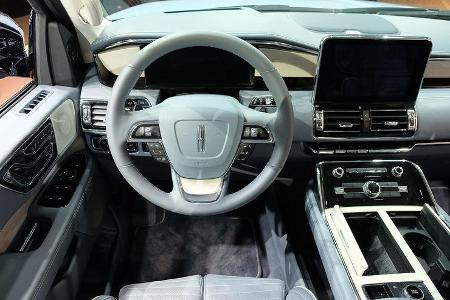 Lincoln Navigator 2021