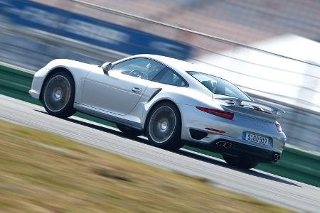 Porsche 911 Turbo, Heckansicht