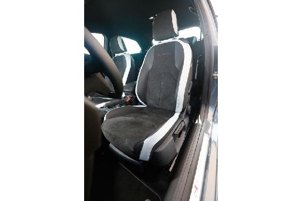 Seat Leon Cupra, Fahrersitz