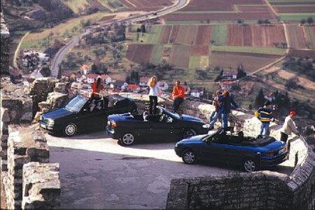 Opel Astra Cabrio 1.6, Renault Mégane Cabrio 1.6e, VW Golf Cabrio 1.8 Opel Astra Cabrio 1.6, Renault Mégane Cabrio 1.6e, VW Golf Cabrio 1.8