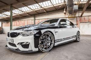 BMW M4 von Carbonfiber Dynamics