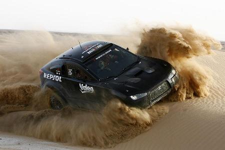 Mitsubishi hat seinen neuen Racing Lancer zu Testfahrten in die Wüste geschickt.