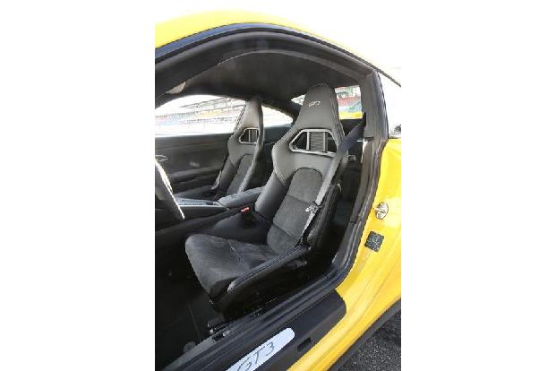 Porsche 911 GT3, Fahrersitz