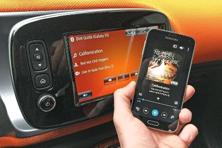 Smart Forfour 0.9, Infotainment