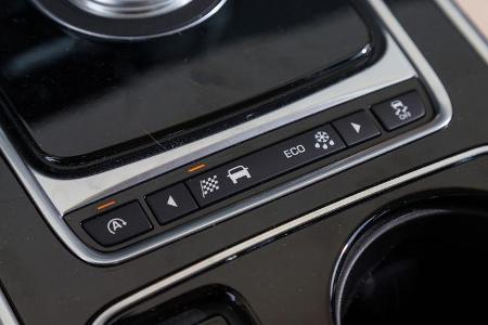 Jaguar XE 20d, Bedienelemente