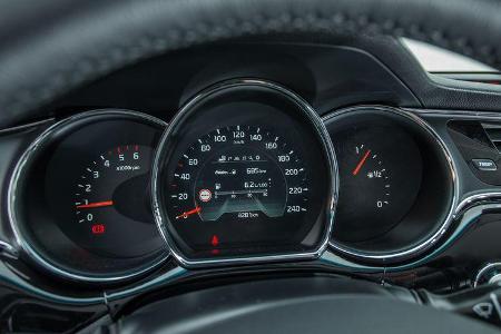 Kia Cee´d 1.6 CRDi, Rundinstrumente