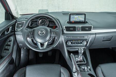 Mazda 3 Skyactiv-D 150, Cockpit