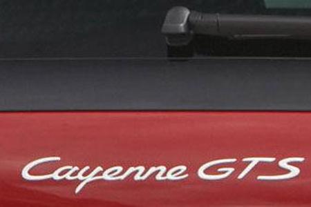Der GTS-Schriftzug am Heck ist kaum zu übersehen.