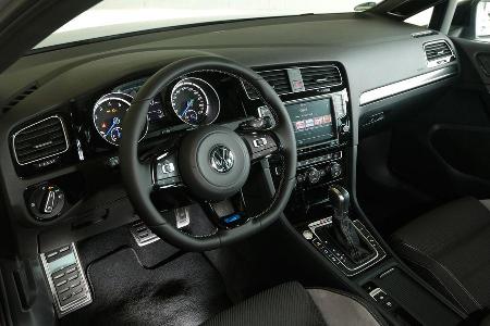 VW Golf R Variant, Cockpit