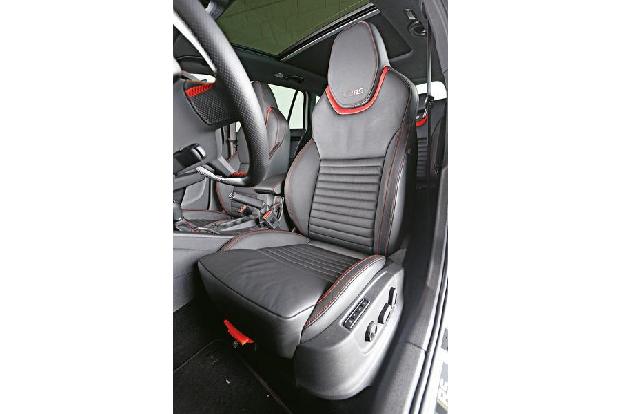 Skoda Octavia RS 230 Combi, Fahrersitz