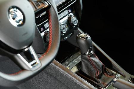 Skoda Octavia RS 230 Combi, Schalthebel
