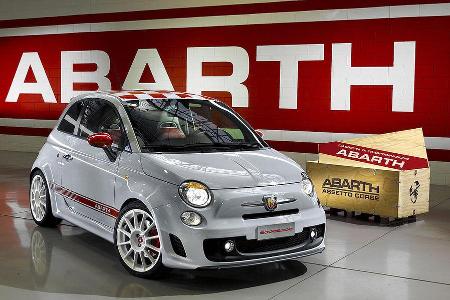 Zum Sportpaket gehören auch 17 Zoll-Räder, ein neues Fahrwerk, eine Differenzialsperre sowie ein Aerodynamik-Bausatz.