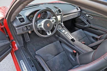 Porsche Cayman GTS, Cockpit