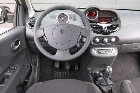 ams15/2012, Kleinwagen, 100 g/km CO2, Renault Twingo, Cockpit