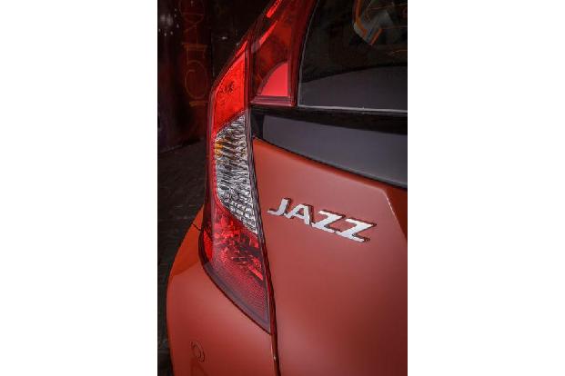 Honda Jazz 1.3, Typenbezeichnung