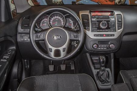 Kia Venga 1.6 CVVT, Cockpit