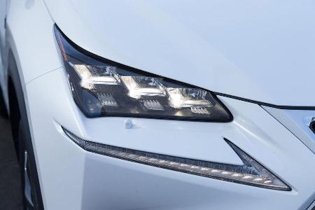 Lexus NX 300h E-Four F SPORT, Frontscheinwerfer