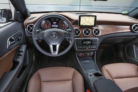Mercedes GLA 220 CDI 4Matic, Cockpit