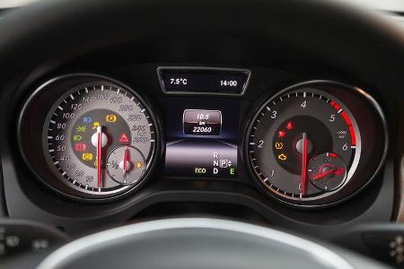 Mercedes GLA 220 CDI 4Matic, Rundinstrumente