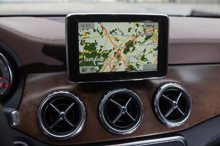 Mercedes GLA 220 CDI 4Matic, Navi