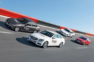 Mercedes C-Klasse gegen BMW 3er, Audi A4 und Volvo S60