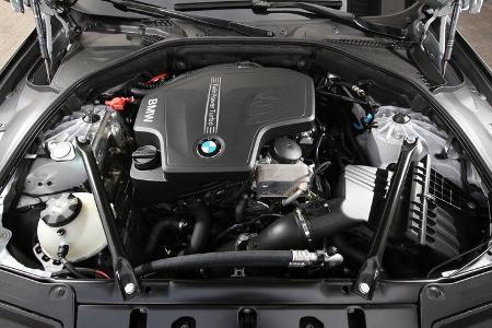 BMW 520i Touring, Motor