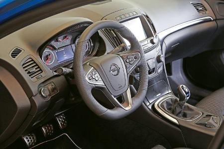Opel Insignia Sports Tourer OPC, Cockpit