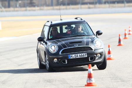 Mini Cooper SD Clubman, Slalom, Front