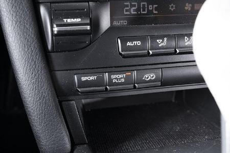 Porsche Cayman R, Detail, Sporteinstellung, Knopf