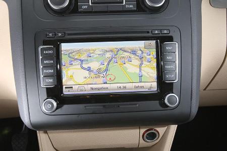 VW Touran 2.0 TDI Highline, Bildschirm, Navi