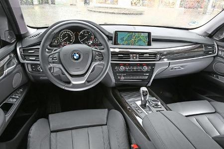 BMW X5 xDRIVE 3.0d, Cockpit