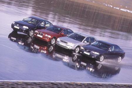 BMW 320i, Ford Mondeo 2.5 V6, Volvo S60 2.4, VW Passat V5
