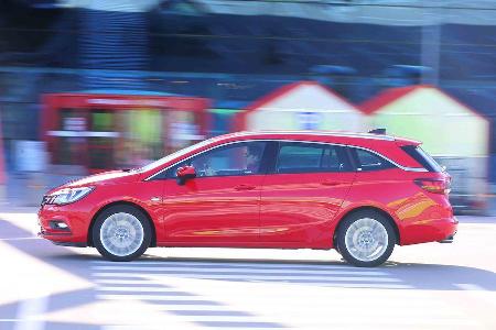 Opel Astra Sports Tourer 2016