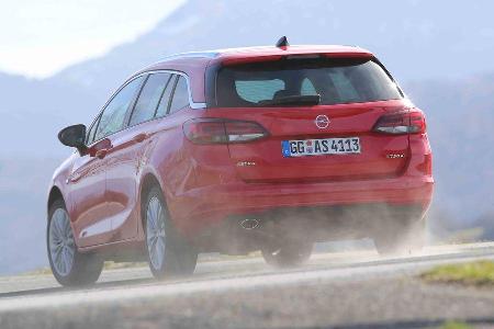 Opel Astra Sports Tourer 2016